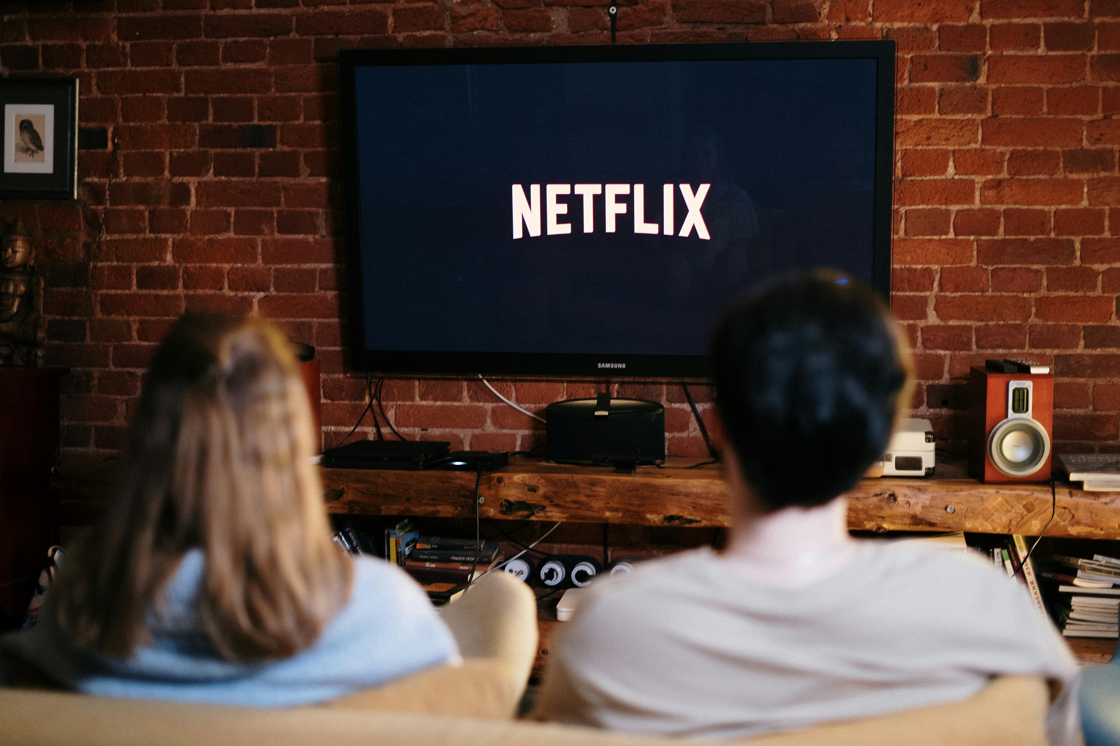 Experience concert-quality sound throughout your home with our comprehensive audio installation services. We strategically place speakers, calibrate sound systems, and integrate wireless audio technologies to create perfect acoustic environments. Our solutions ensure crystal-clear sound in every room, from home theaters to outdoor entertainment spaces.
